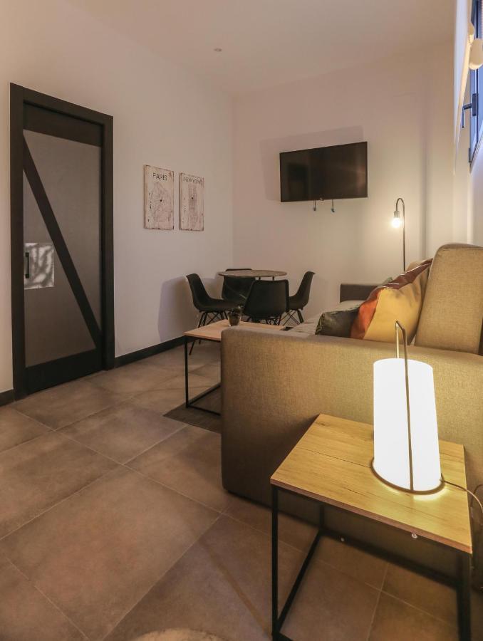 Tria Nomina Apartamentos Turisticos Mérida Exteriör bild