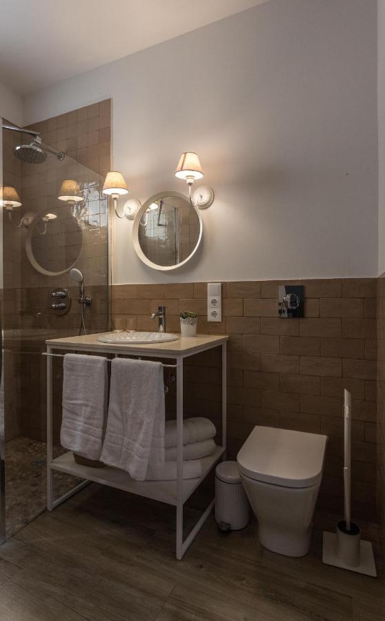 Tria Nomina Apartamentos Turisticos Mérida Exteriör bild