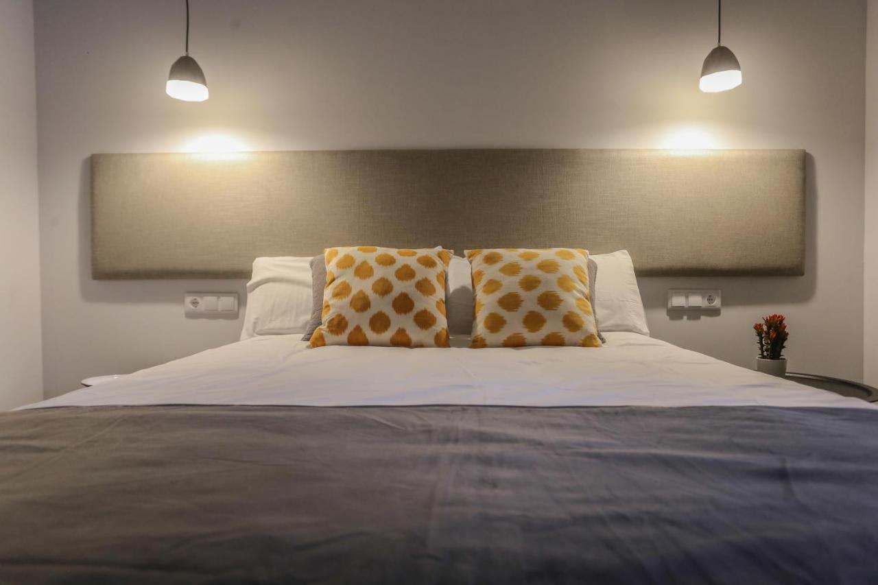 Tria Nomina Apartamentos Turisticos Mérida Exteriör bild