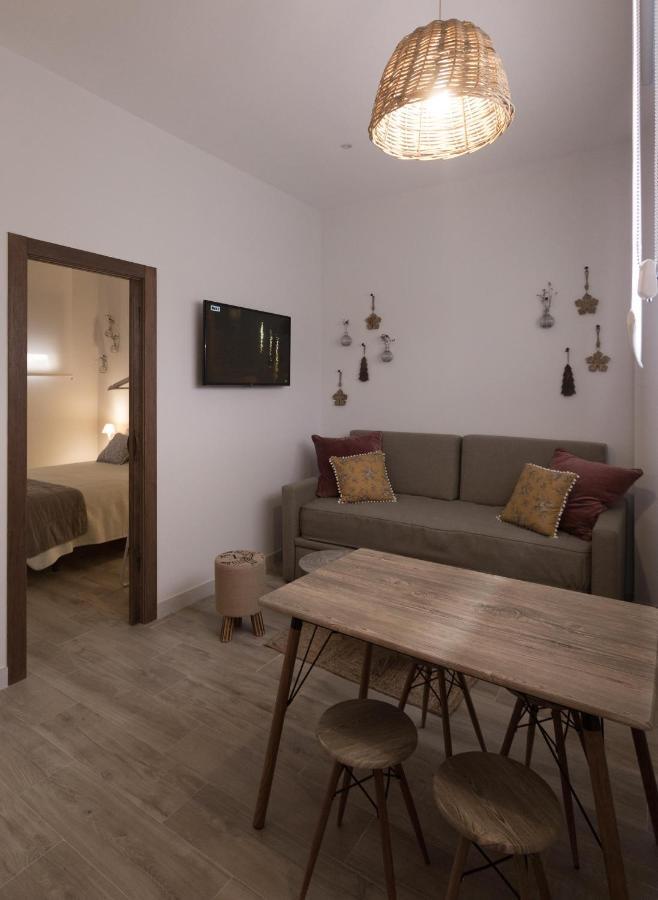 Tria Nomina Apartamentos Turisticos Mérida Exteriör bild